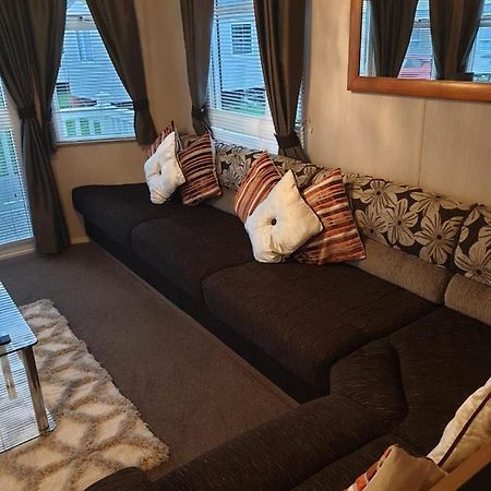 Swift Burgundy Daire Prestatyn Dış mekan fotoğraf