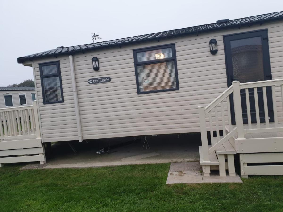 Swift Burgundy Daire Prestatyn Dış mekan fotoğraf