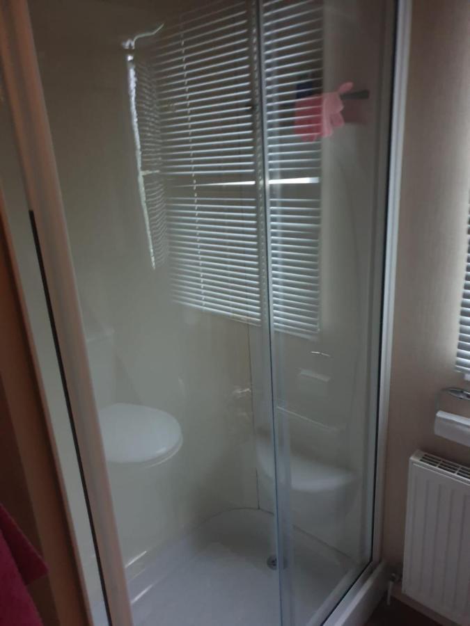 Swift Burgundy Daire Prestatyn Dış mekan fotoğraf